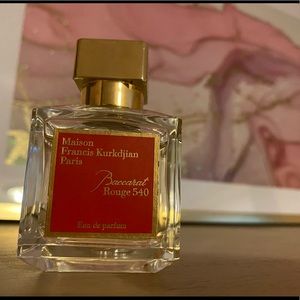 Maison francis Kurkdjian Paris Baccarat rouge 540